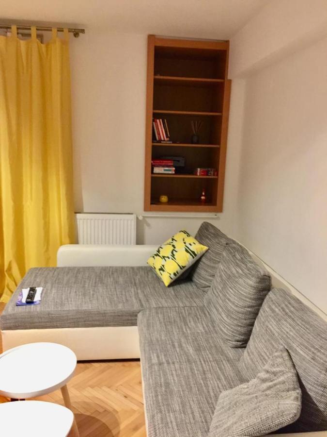 كرايوفا Old Town English Park Residence المظهر الخارجي الصورة