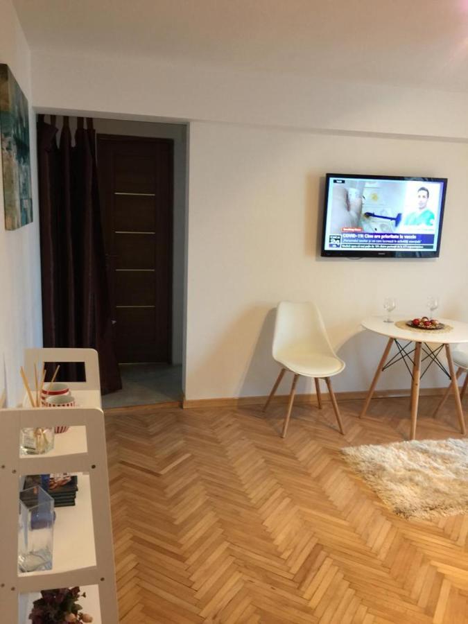 كرايوفا Old Town English Park Residence المظهر الخارجي الصورة